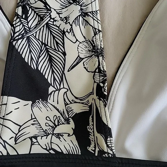 Powder room 2-piece bikini - Picture 7 of 8